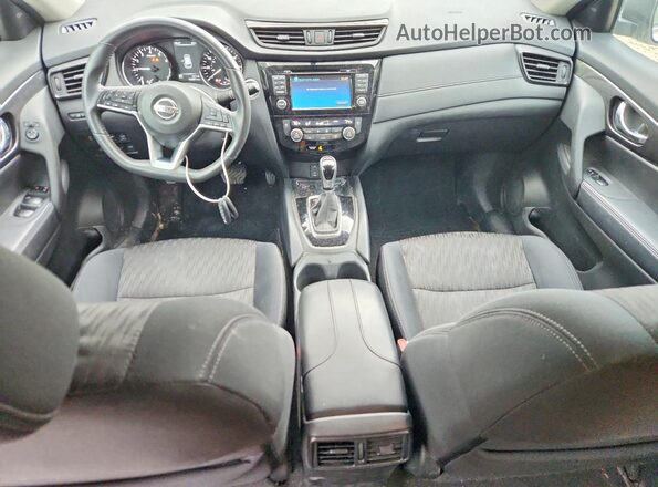 5N1AT2MV0HC798468 2017 NISSAN ROGUE Белый Вид панели приборов