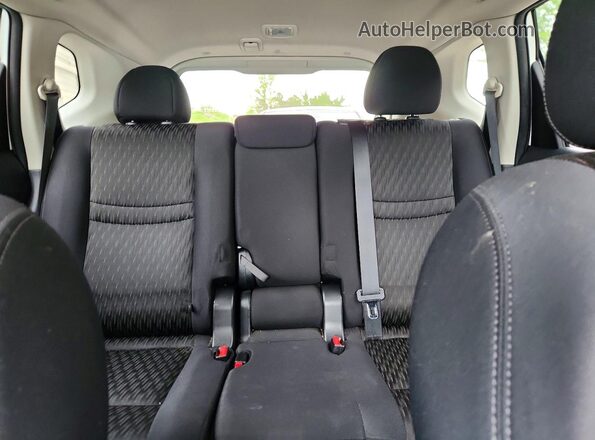 5N1AT2MV0HC798468 2017 NISSAN ROGUE Белый Вид задних сидений