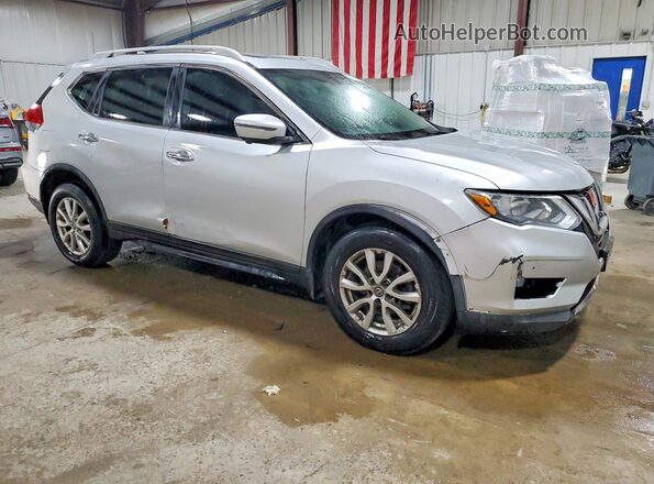5N1AT2MV0HC888588 2017 NISSAN ROGUE Silver Առջևի աջ