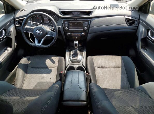 5N1AT2MV0JC741953 2018 NISSAN ROGUE Черный Вид панели приборов