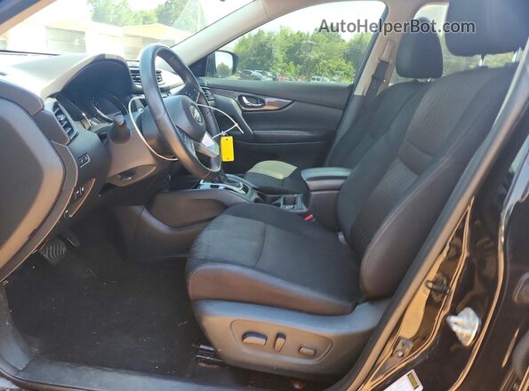 5N1AT2MV0JC805439 2018 NISSAN ROGUE Черный Вид салона спереди