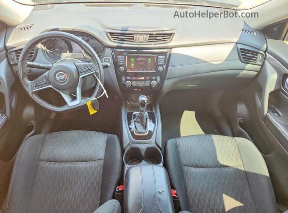 5N1AT2MV0JC805439 2018 NISSAN ROGUE Черный Вид панели приборов