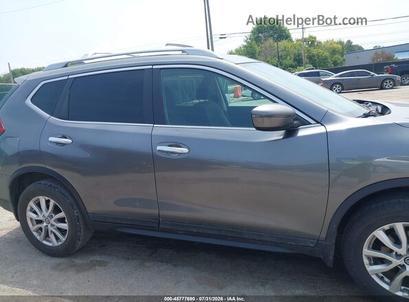 5N1AT2MV0LC737517 2020 NISSAN ROGUE Gray Вид задньої частини салону