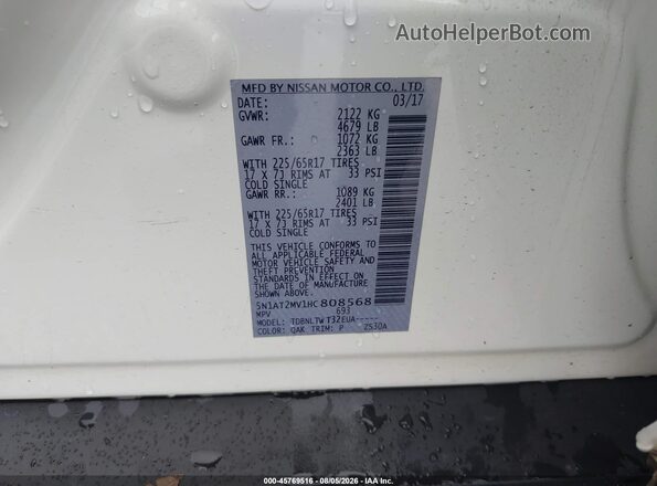 5N1AT2MV1HC808568 2017 NISSAN ROGUE White Widok komory silnika