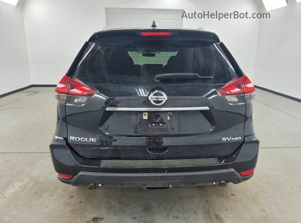 5N1AT2MV1JC814103 2018 NISSAN ROGUE Черный Вид сзади