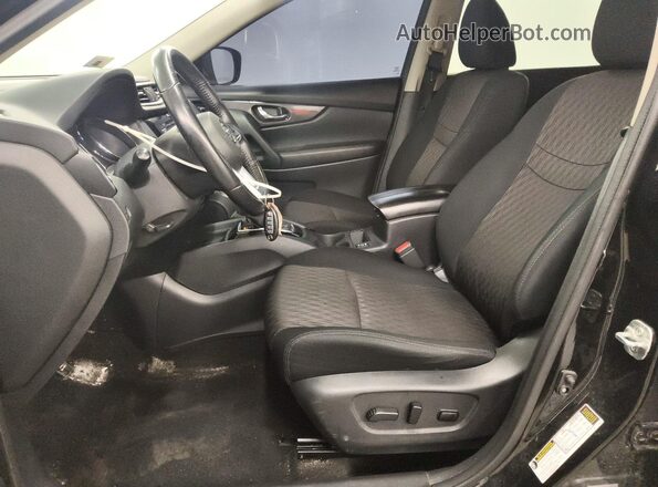 5N1AT2MV1JC814103 2018 NISSAN ROGUE Черный Вид салона спереди