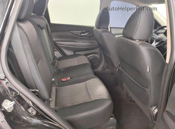 5N1AT2MV1JC814103 2018 NISSAN ROGUE Черный Вид задней части салона