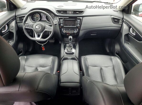 5N1AT2MV1JC824811 2018 NISSAN ROGUE Red Vista del salpicadero