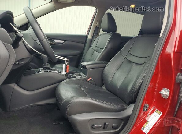 5N1AT2MV1JC824811 2018 NISSAN ROGUE Red Vista interior delantera