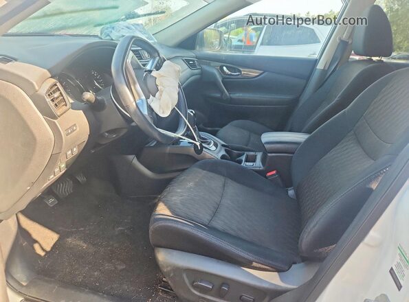5N1AT2MV1JC847845 2018 NISSAN ROGUE White Widok wnętrza z przodu