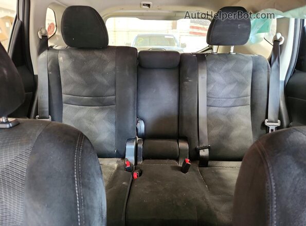 5N1AT2MV2GC913179 2016 NISSAN ROGUE Gray Rear seats view