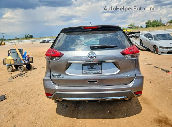 5N1AT2MV2HC795278 2017 NISSAN ROGUE Gray Rear view