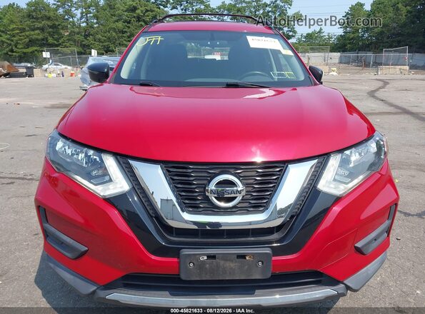 5N1AT2MV2HC802441 2017 NISSAN ROGUE Красный Вид задней части салона