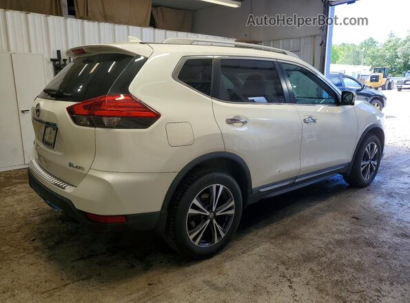 5N1AT2MV2HC821846 2017 NISSAN ROGUE White Հետևի աջ