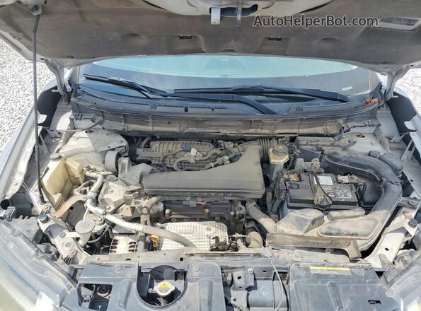 5N1AT2MV2HC846066 2017 NISSAN ROGUE Silver Engine compartment view