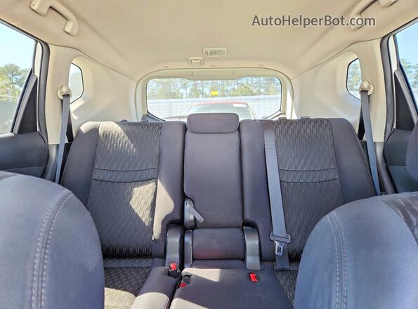 5N1AT2MV2HC880573 2017 NISSAN ROGUE White Вид задніх сидінь