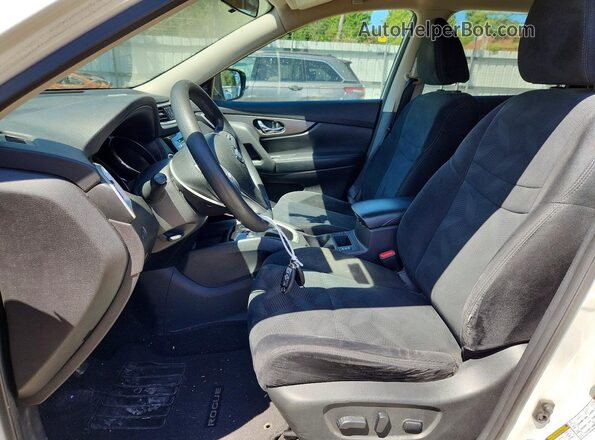 5N1AT2MV3GC829842 2016 NISSAN ROGUE White Widok wnętrza z przodu