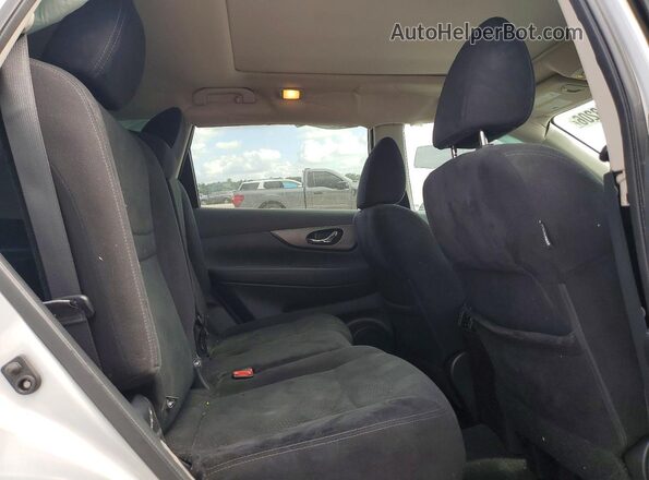 5N1AT2MV3GC840520 2016 NISSAN ROGUE Silver Вид задніх сидінь