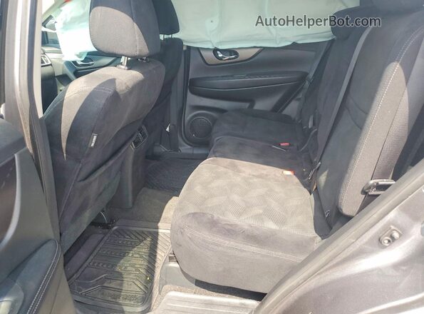5N1AT2MV3GC893881 2016 NISSAN ROGUE Gray Rear interior view