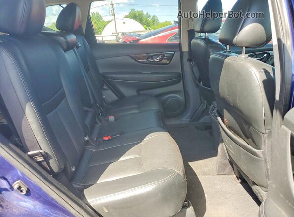 5N1AT2MV3HC748759 2017 NISSAN ROGUE Blue უკანა სალონის ხედი
