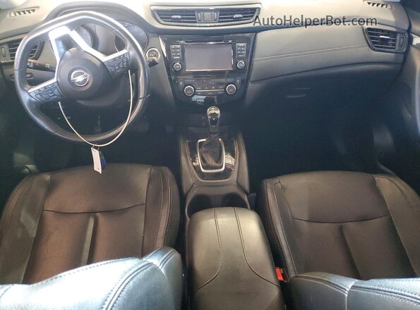5N1AT2MV3HC885670 2017 NISSAN ROGUE Blue Dashboard view