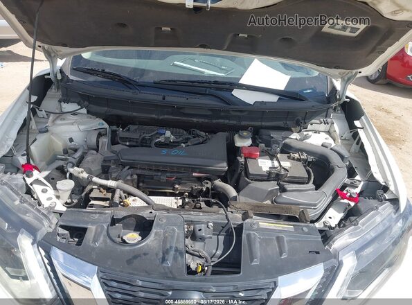 5N1AT2MV3JC790693 2018 NISSAN ROGUE White Widok z tyłu