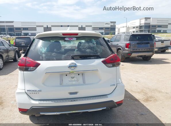 5N1AT2MV3JC790693 2018 NISSAN ROGUE White 