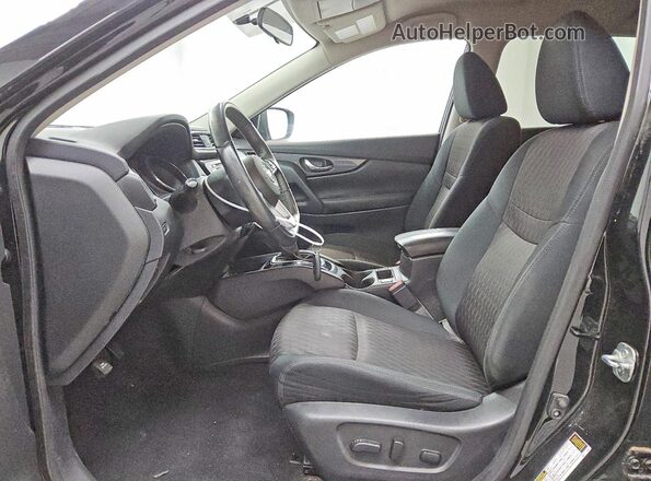 5N1AT2MV3JC810666 2018 NISSAN ROGUE Black Front interior view
