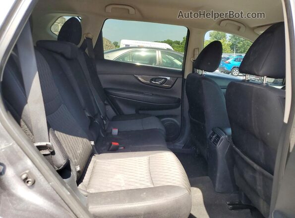 5N1AT2MV3JC811509 2018 NISSAN ROGUE Silver Rear interior view