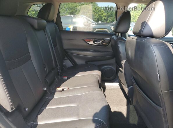 5N1AT2MV3KC787262 2019 NISSAN ROGUE White Вид задньої частини салону