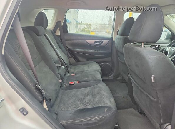 5N1AT2MV4GC803962 2016 NISSAN ROGUE Silver Widok tylnych siedzeń