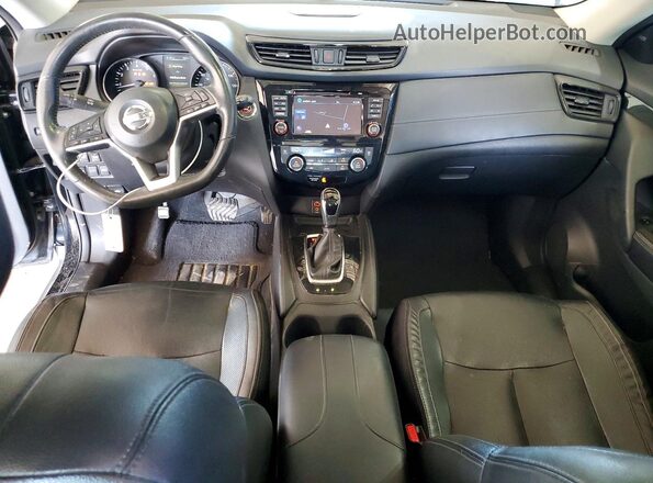 5N1AT2MV4HC742534 2017 NISSAN ROGUE Black Dashboard view