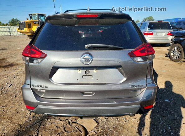 5N1AT2MV4JC727103 2018 NISSAN ROGUE Gray Widok z tyłu