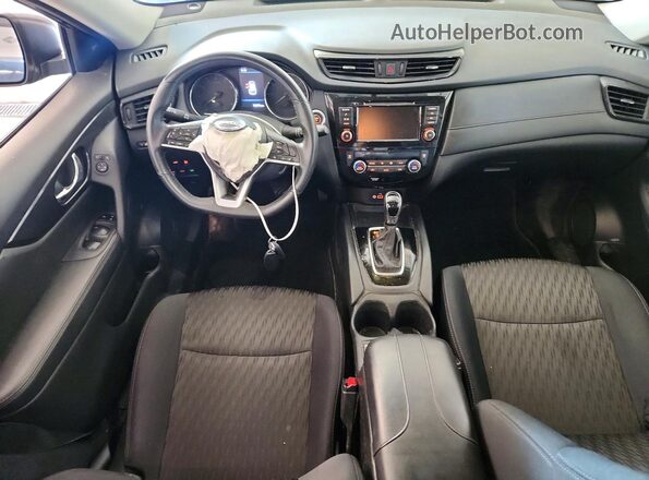 5N1AT2MV4JC830005 2018 NISSAN ROGUE Black Widok deski rozdzielczej