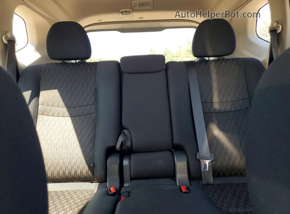 5N1AT2MV4KC702915 2019 NISSAN ROGUE Silver Vista de los asientos traseros
