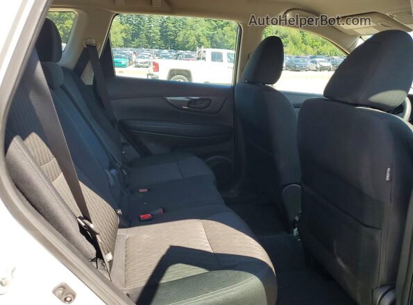 5N1AT2MV4KC702915 2019 NISSAN ROGUE Silver Vista interior trasera