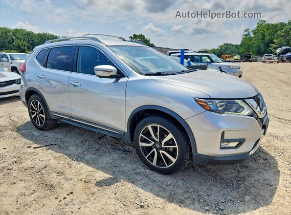 5N1AT2MV4KC783933 2019 NISSAN ROGUE Серебряный Передняя правая четверть