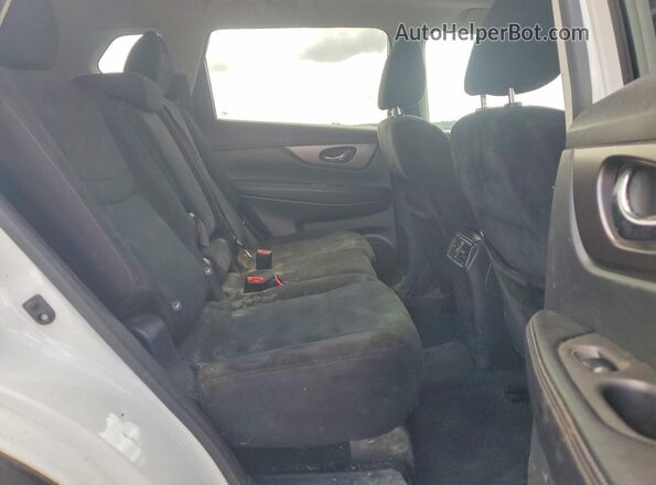 5N1AT2MV5GC758885 2016 NISSAN ROGUE White Rear interior view