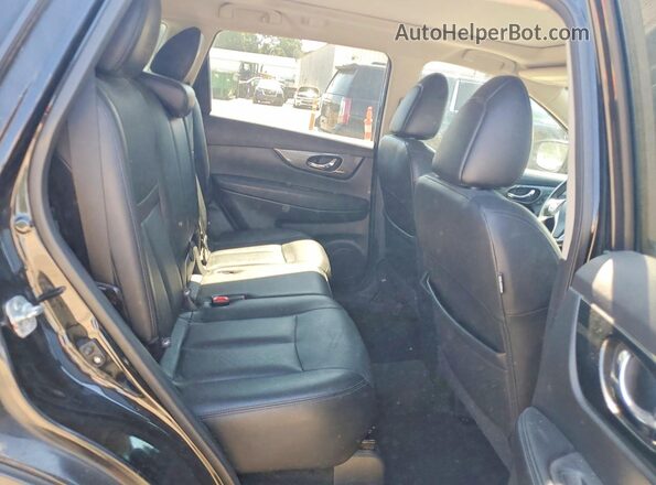 5N1AT2MV5GC758904 2016 NISSAN ROGUE Черный Вид задней части салона