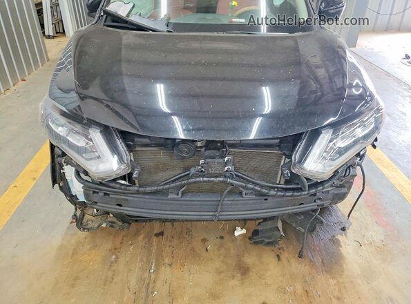 5N1AT2MV5HC736547 2017 NISSAN ROGUE Черный Вид задней части салона