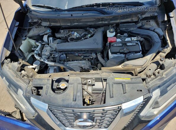 5N1AT2MV5HC792844 2017 NISSAN ROGUE Blue Widok komory silnika