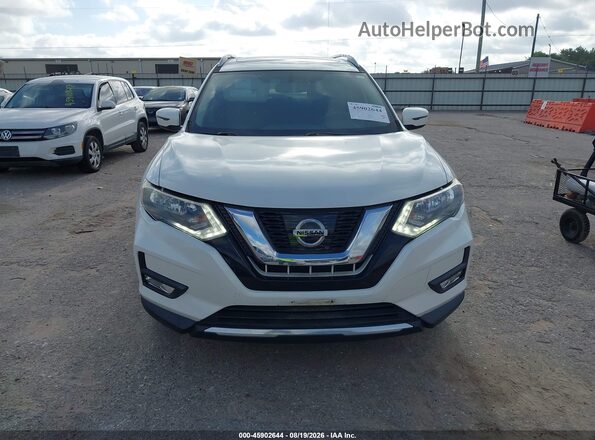 5N1AT2MV5HC849558 2017 NISSAN ROGUE Белый Вид щитка приборов