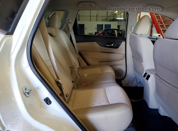 5N1AT2MV5JC849937 2018 NISSAN ROGUE White უკანა სალონის ხედი