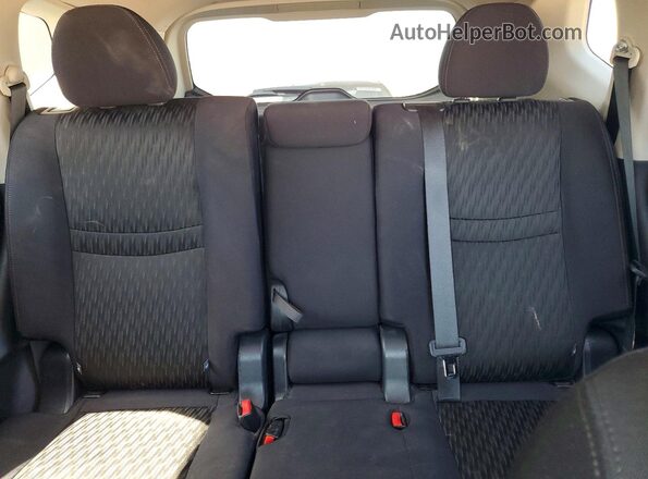 5N1AT2MV5KC762055 2019 NISSAN ROGUE Silver Հետևի նստատեղերի տեսք