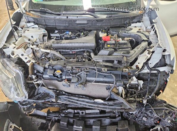 5N1AT2MV6GC915310 2016 NISSAN ROGUE Белый Вид задней части салона