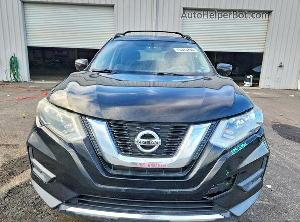 5N1AT2MV6HC808159 2017 NISSAN ROGUE Black Widok z przodu