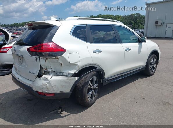 5N1AT2MV6HC846944 2017 NISSAN ROGUE White Vista frontal