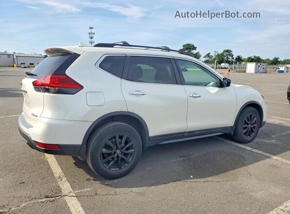 5N1AT2MV6HC878521 2017 NISSAN ROGUE Белый Вид сзади