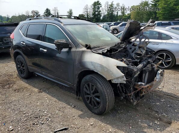 5N1AT2MV7HC820322 2017 NISSAN ROGUE Black Przód prawy