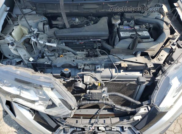 5N1AT2MV7HC848654 2017 NISSAN ROGUE Silver Вид підкапотного простору